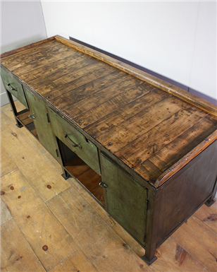 green workbench