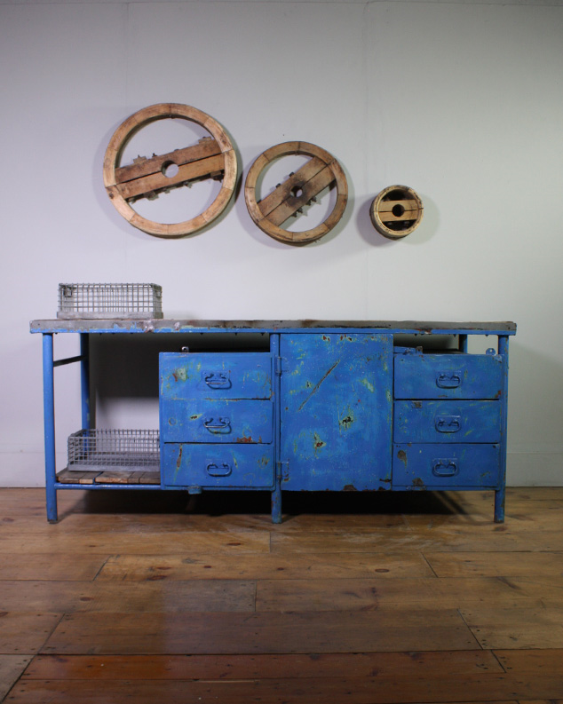 Blue Workbench xx