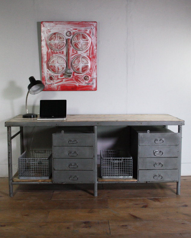 Grey Workbench