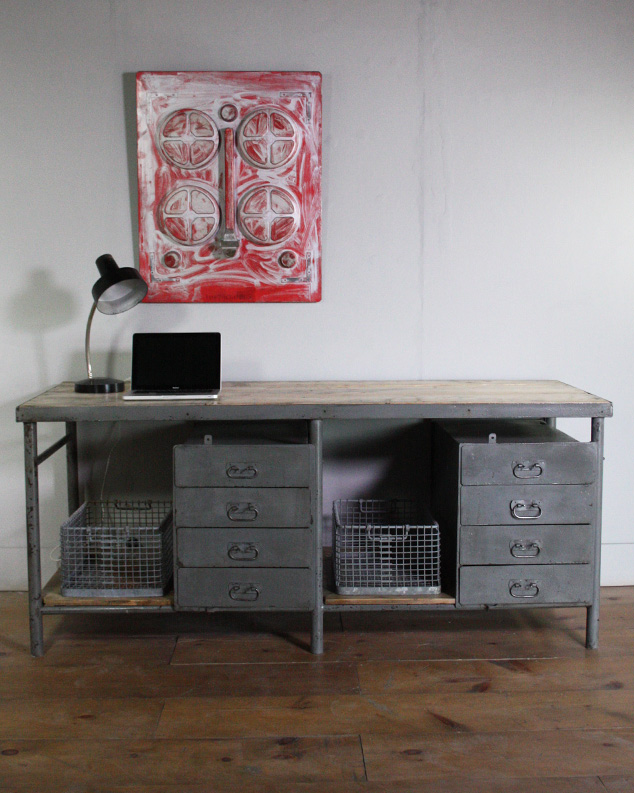 Grey Workbench 