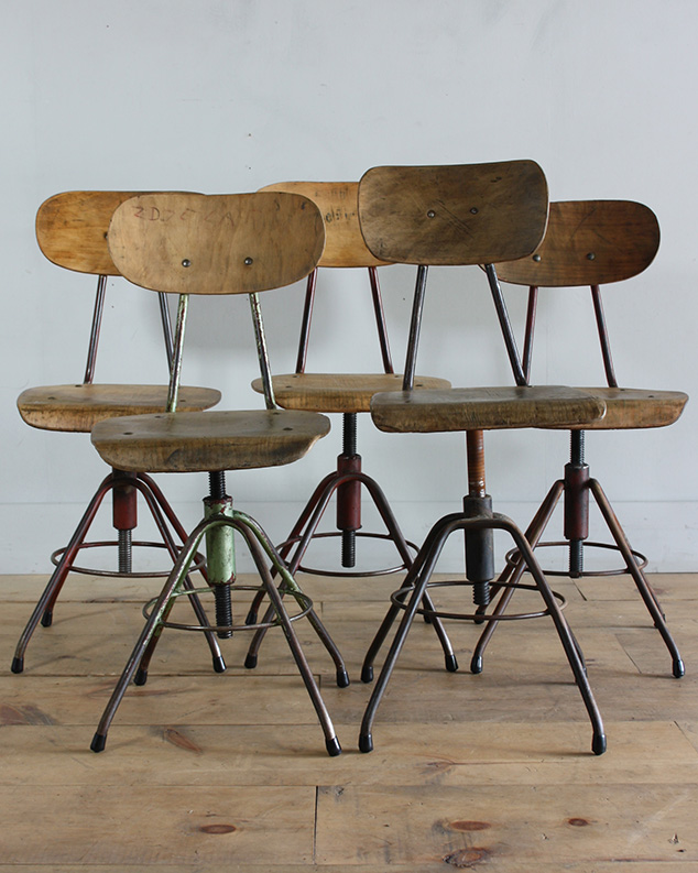 round backed machinist stools