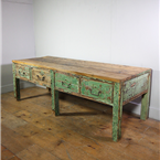 Green Worktable